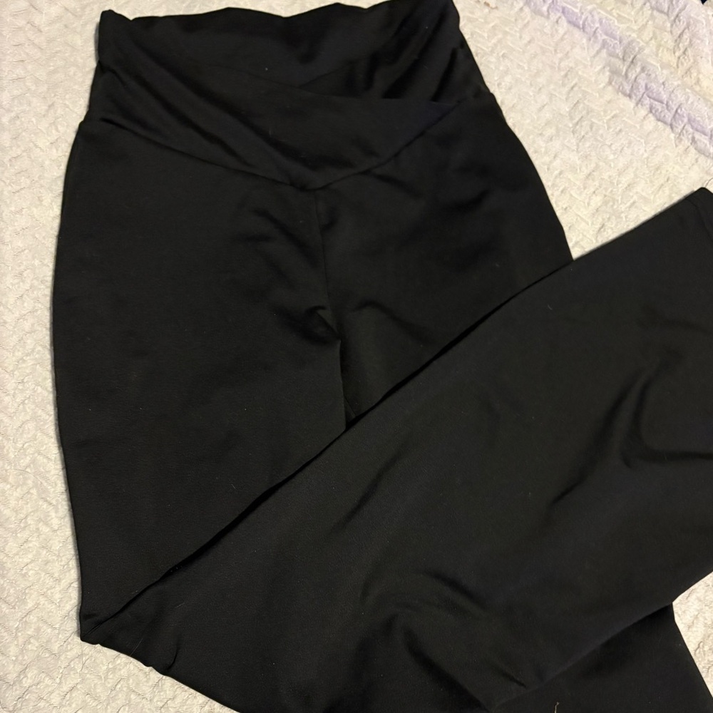 SHEIN Black High-Waisted Leggings